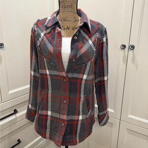 CAbi Tavern Shirt Jacket Shacket Fringe Detail
Grey Plaid 4164 Size Small